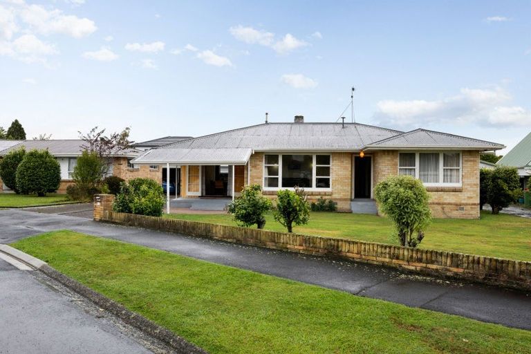 Photo of property in 38 Taylor Terrace, St Andrews, Hamilton, 3200