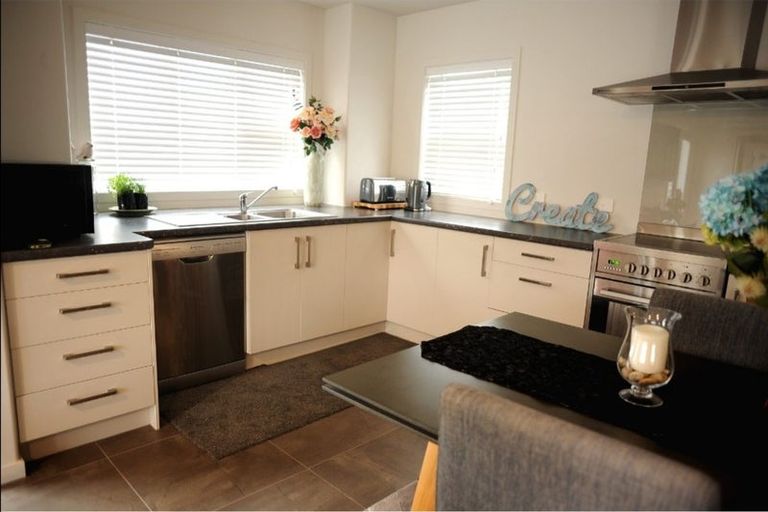 Photo of property in 127 Kennedy Road, Pyes Pa, Tauranga, 3112