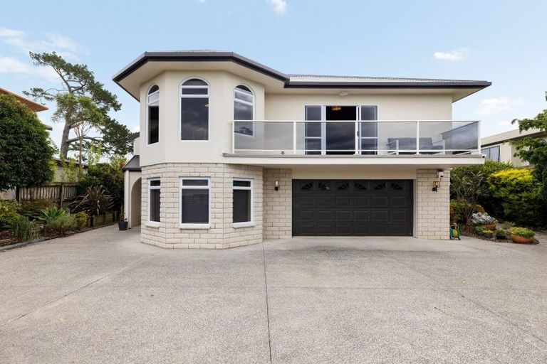 Photo of property in 26 Highgrove Drive, Grandview Heights, Hamilton, 3200