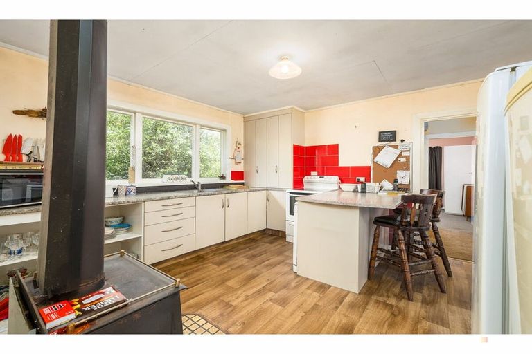 Photo of property in 17 Rugby Street, Waimate, 7924