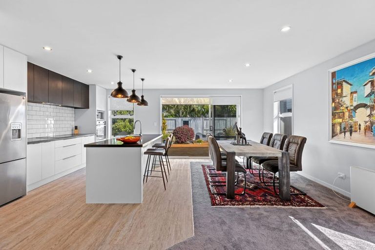 Photo of property in 2 Cecilia Place, Papamoa Beach, Papamoa, 3118