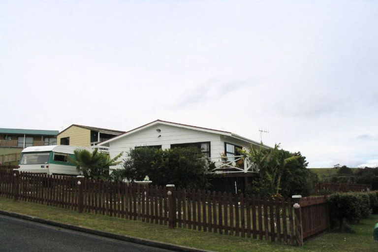 Photo of property in 5 Seascape Lane, Coopers Beach, 0420