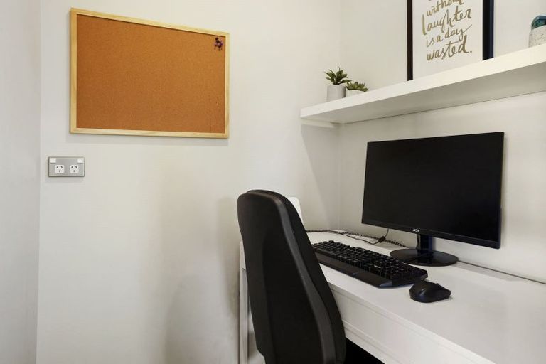 Photo of property in 11 Whitau Place, Marshland, Christchurch, 8083