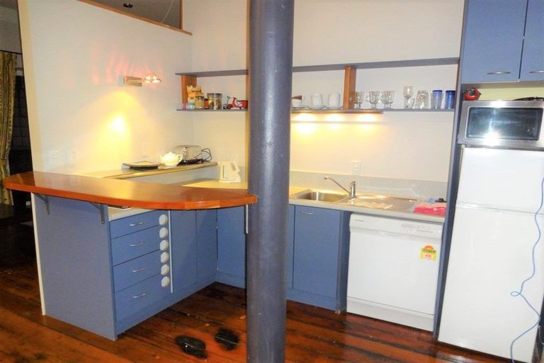 Photo of property in Hannahs Warehouse Apartments, 22/13 Leeds Street, Te Aro, Wellington, 6011