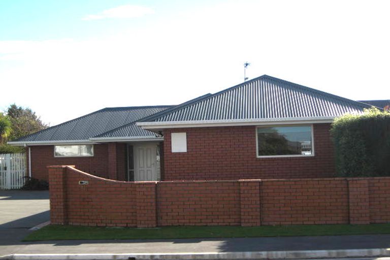 Photo of property in 51 Wai-iti Terrace, Burnside, Christchurch, 8052