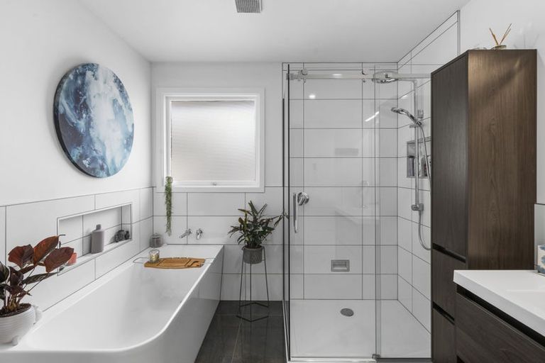 Photo of property in 319 Waimairi Road, Ilam, Christchurch, 8041