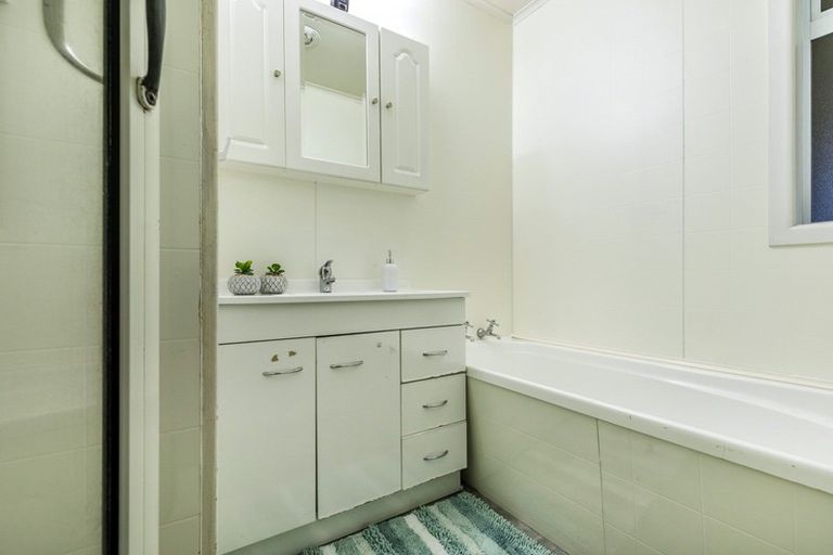 Photo of property in 3 Acacia Road, Torbay, Auckland, 0632