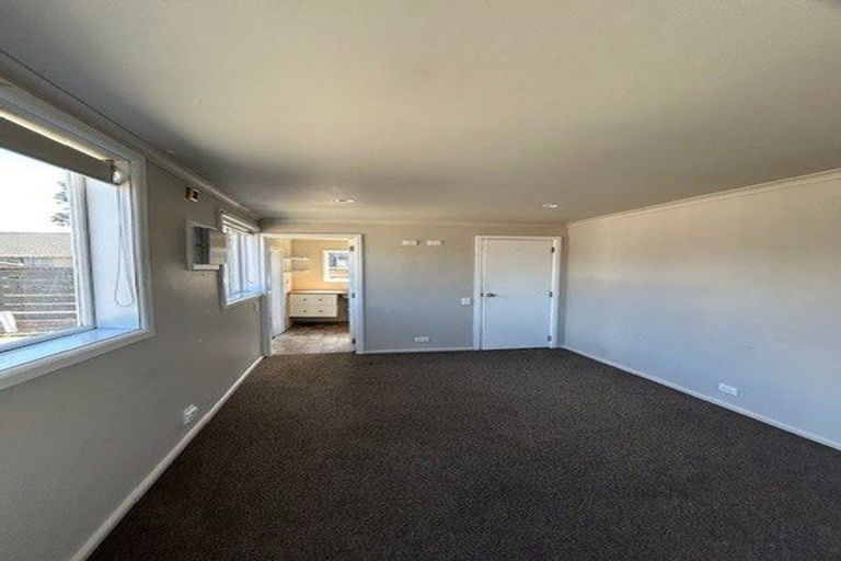 Photo of property in 219 Coutts Street, Rongotai, Wellington, 6022