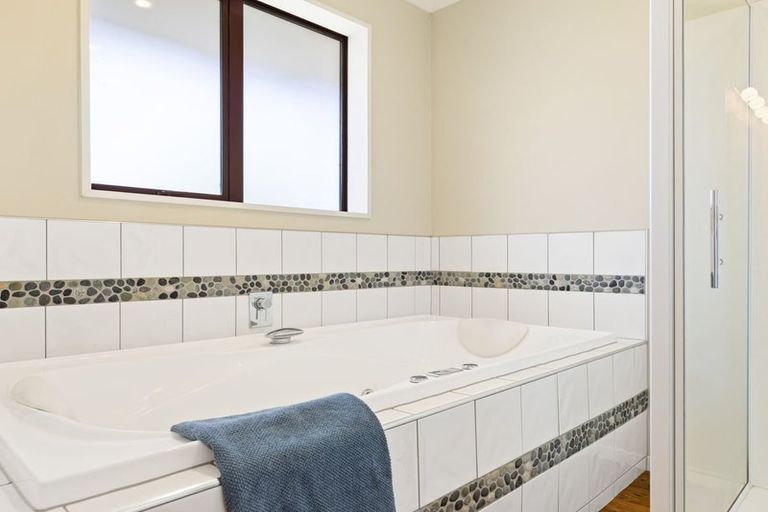 Photo of property in 10 Mchugh Crescent, Darfield, 7510