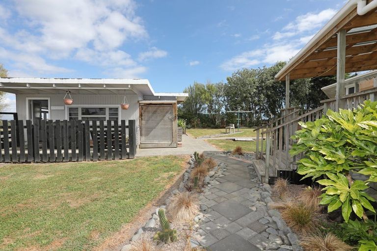 Photo of property in 1363 Wellington Road, Crofton, Marton, 4787