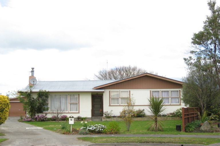 Photo of property in 12 Laws Place, Pirimai, Napier, 4112