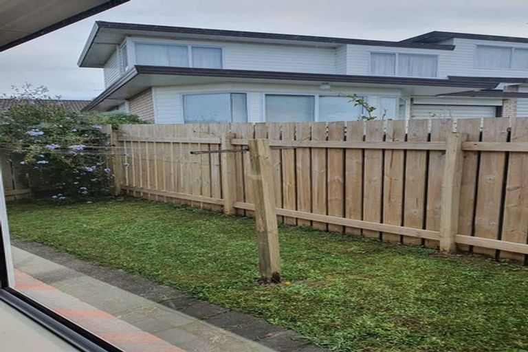 Photo of property in 130e Lakeside Drive, Orewa, 0931