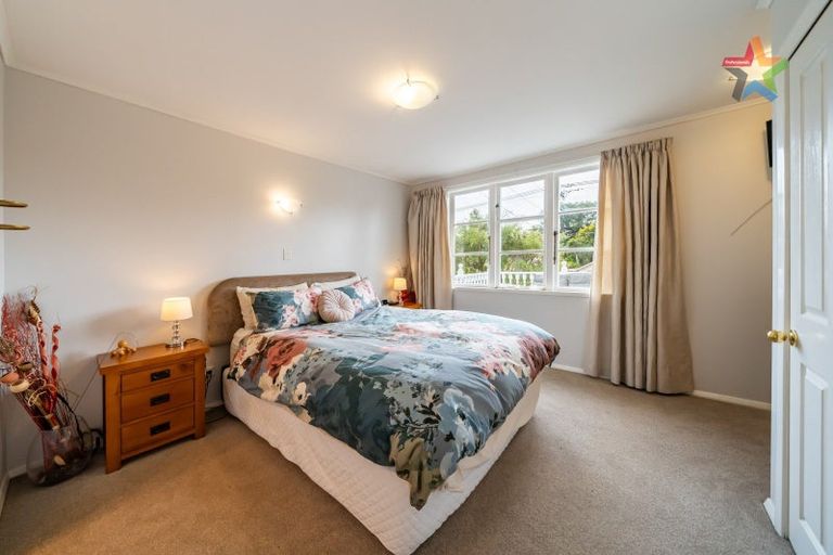 Photo of property in 23 Wyndrum Avenue, Waterloo, Lower Hutt, 5011