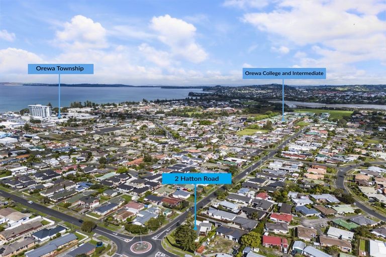 Photo of property in 2 Hatton Road, Orewa, 0931