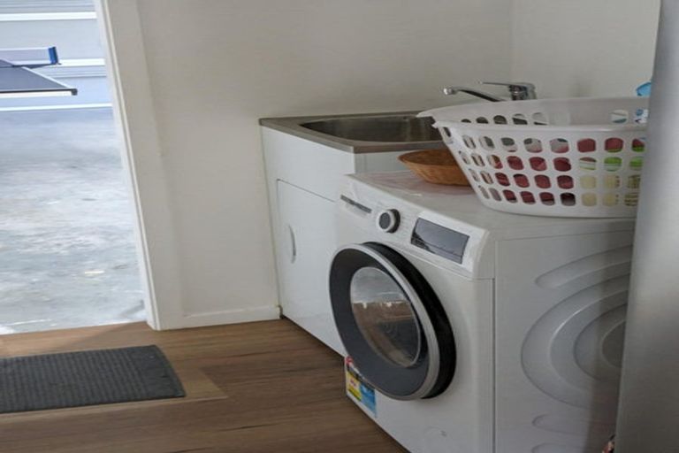 Photo of property in 20 Castletown Street, Wallaceville, Upper Hutt, 5018