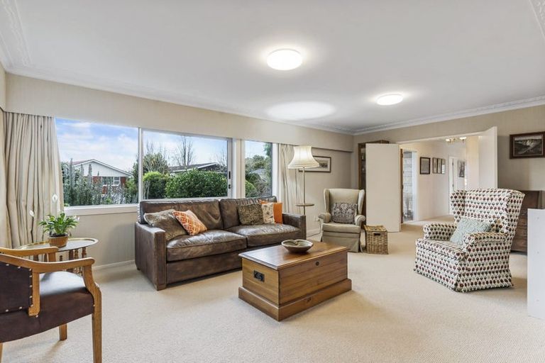Photo of property in 21 Marywil Crescent, Hillcrest, Auckland, 0627