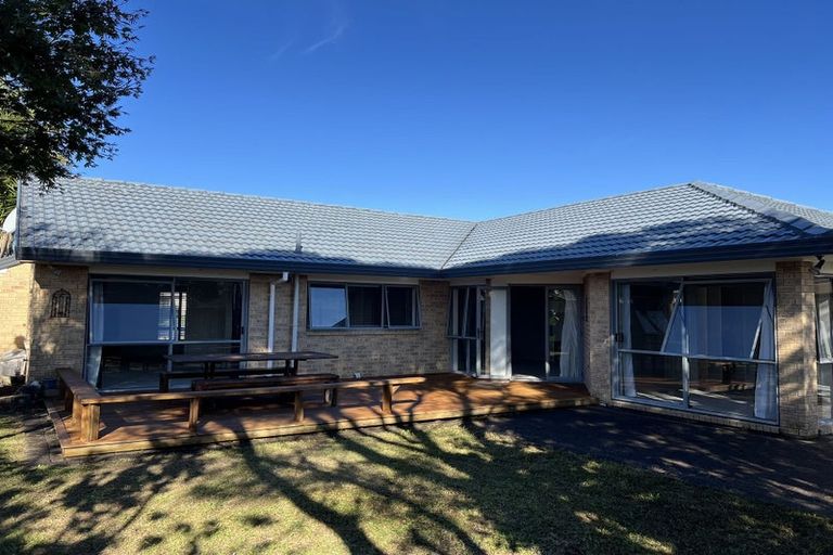 Photo of property in 15 Keswick Close, Northpark, Auckland, 2013