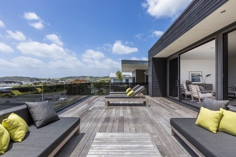 Photo of property in 48 Mangatawhiri Road, Omaha, 0986