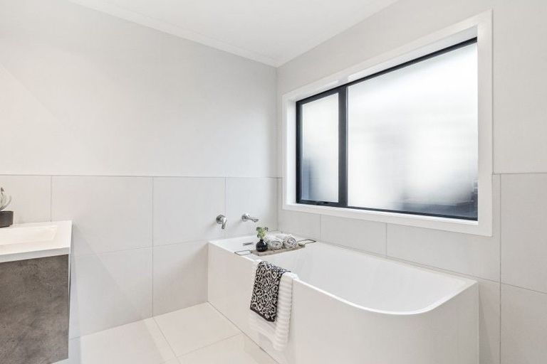 Photo of property in 24 Drower Glen, Flagstaff, Hamilton, 3210