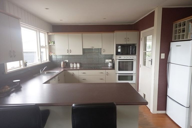 Photo of property in 3 Carlyle Street, Tuatapere, 9620
