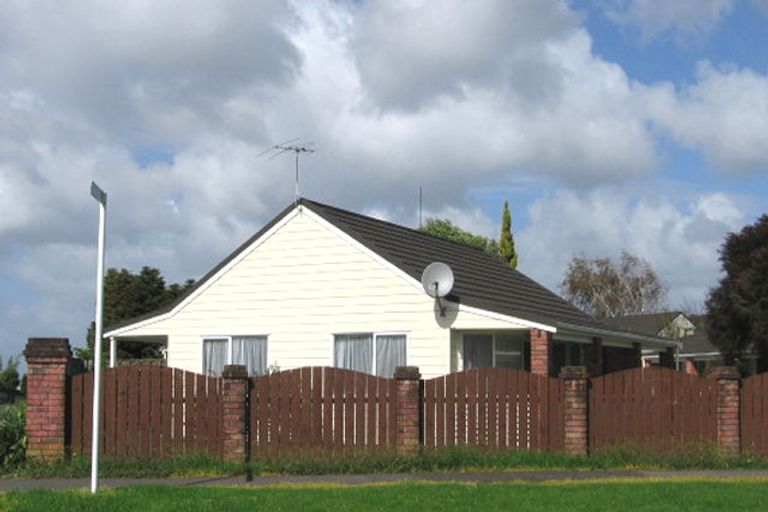 Photo of property in 1/120 Metcalfe Road, Ranui, Auckland, 0612