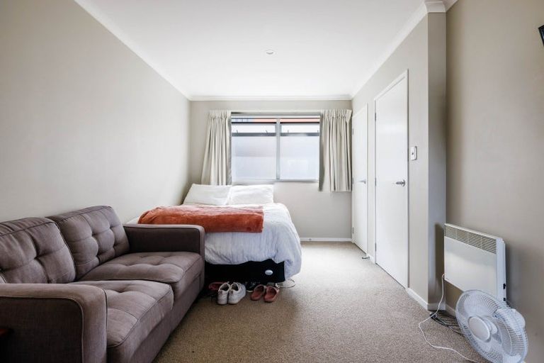 Photo of property in 2/181 Knighton Road, Hillcrest, Hamilton, 3216