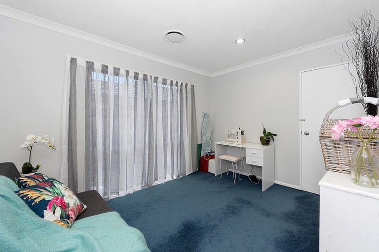Photo of property in 40a Cairns Crescent, Rototuna, Hamilton, 3210