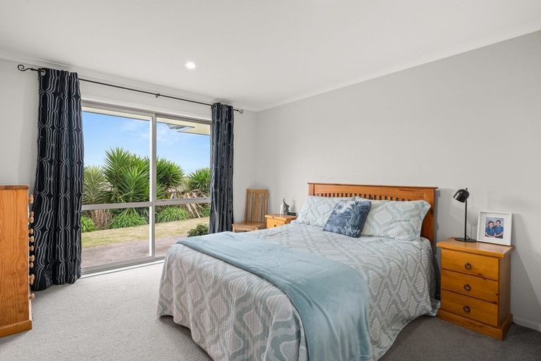 Photo of property in 1 Elena Place, Welcome Bay, Tauranga, 3112