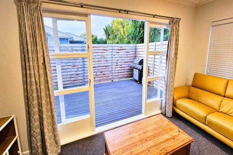 Photo of property in 30b Birdwood Road, Pukekohe, 2120