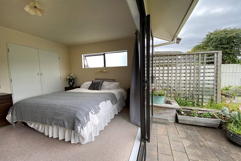 Photo of property in 152 Mayfair Avenue, Whangamata, 3620