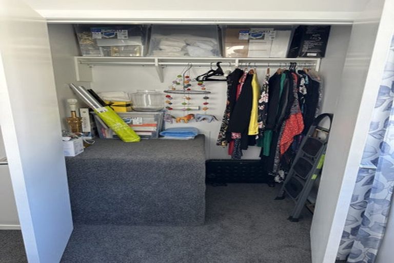 Photo of property in 11 Doug Jensen Street, Wallaceville, Upper Hutt, 5018