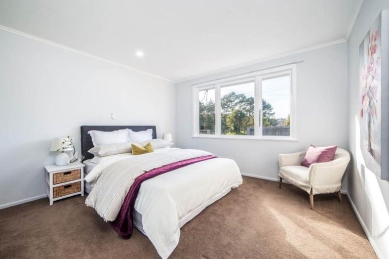 Photo of property in 54 Glen Road, Ranui, Auckland, 0612