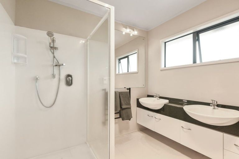 Photo of property in 10 Atkins Lane, Hamurana, Rotorua, 3097