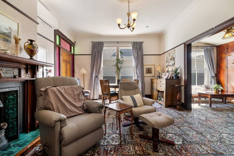 Photo of property in 112 Birdwood Avenue, Beckenham, Christchurch, 8023