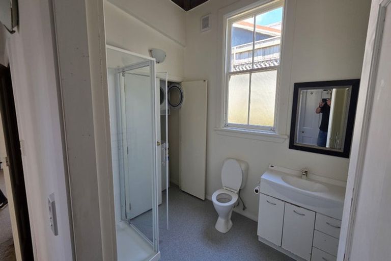 Photo of property in 42 Jefferson Street, Brooklyn, Wellington, 6021