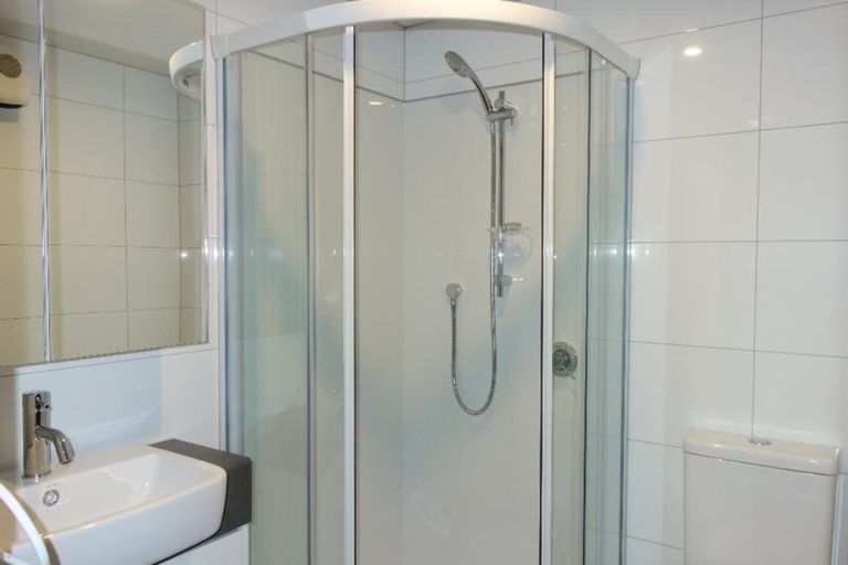 Photo of property in Gloucester Towers, 17/28 Gloucester Street, Christchurch Central, Christchurch, 8013