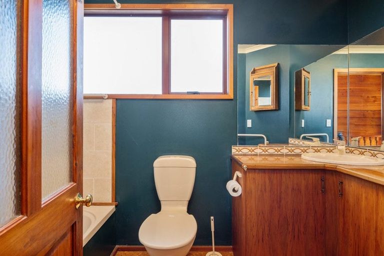 Photo of property in 180 Rarangi Beach Road, Rarangi, Blenheim, 7273