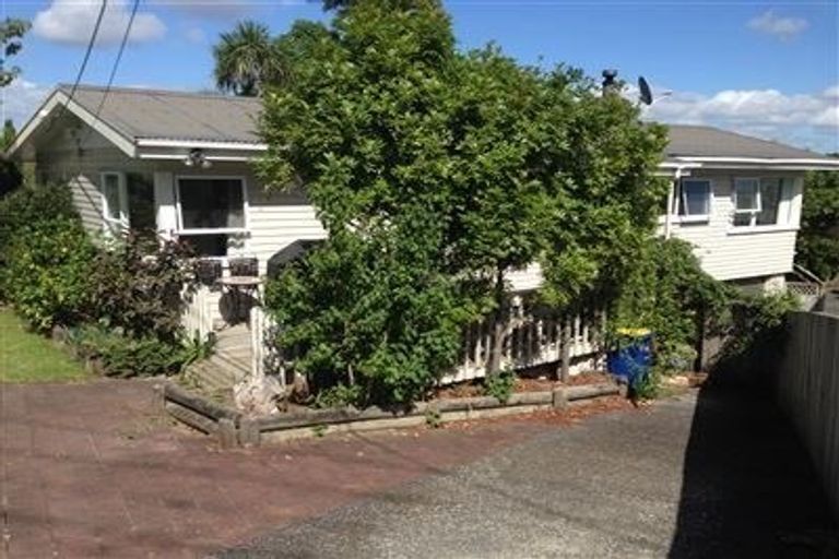 Photo of property in 1/21 William Souter Street, Forrest Hill, Auckland, 0620
