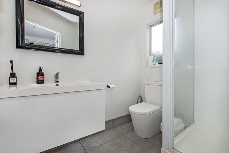 Photo of property in 17 Kotare Crescent, Maunu, Whangarei, 0110