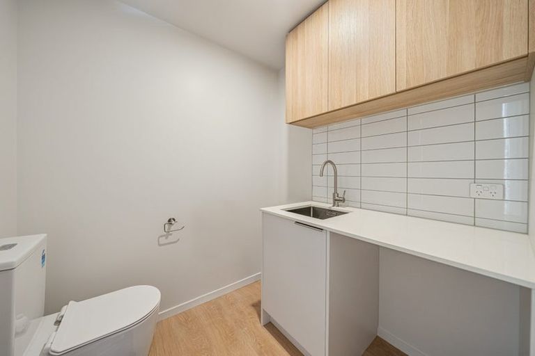 Photo of property in 1058 High Street, Avalon, Lower Hutt, 5011