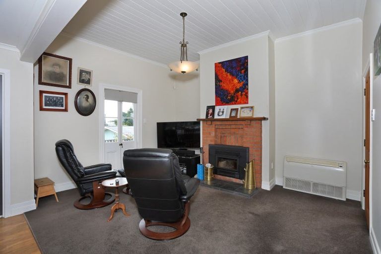 Photo of property in 6 Toia Street, Marton, 4710