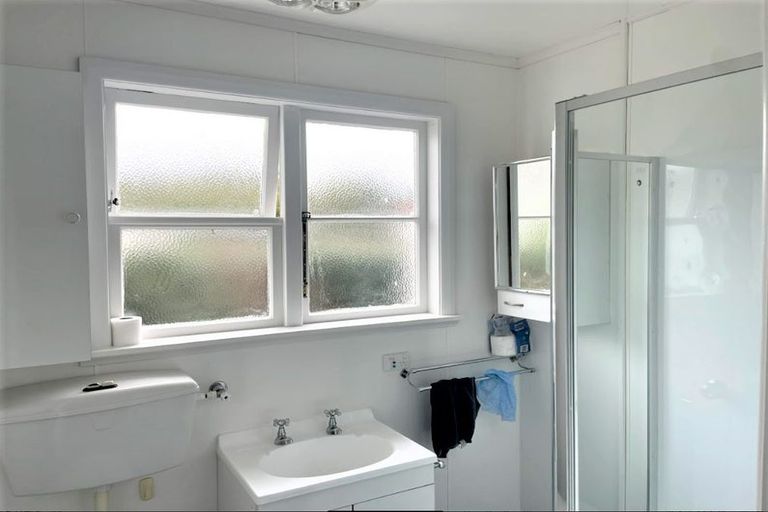 Photo of property in 8 Kipling Street, Johnsonville, Wellington, 6037