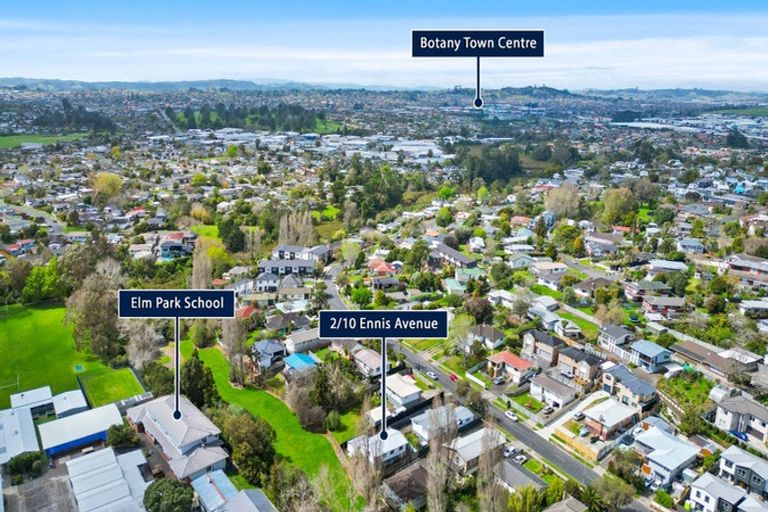 Photo of property in 2/10 Ennis Avenue, Pakuranga Heights, Auckland, 2010