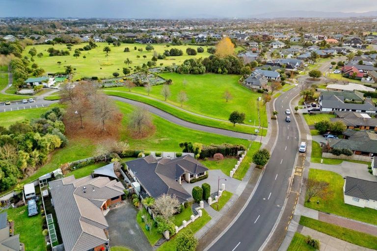 Photo of property in 23 Callum Brae Drive, Rototuna, Hamilton, 3210