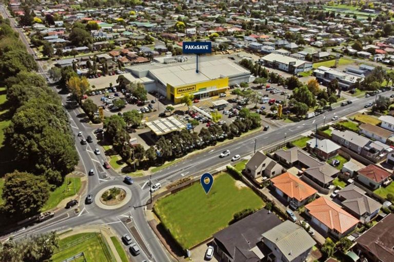 Photo of property in 77 Queen Street, Pukekohe, 2120