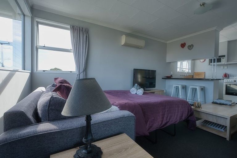 Photo of property in 2 Dalton Street, Hokitika, 7810