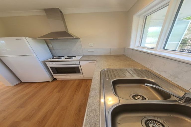 Photo of property in 150 Queenspark Drive, Parklands, Christchurch, 8083