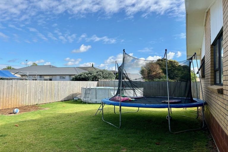 Photo of property in 19 Green Lane, Pukekohe, 2120
