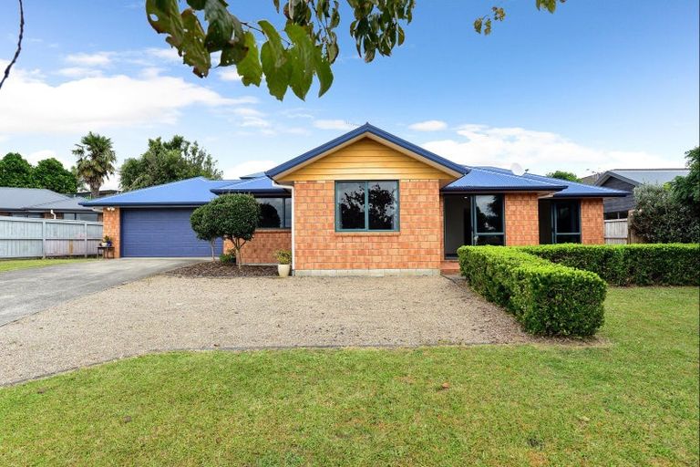 Photo of property in 18 Everton Place, Grandview Heights, Hamilton, 3200