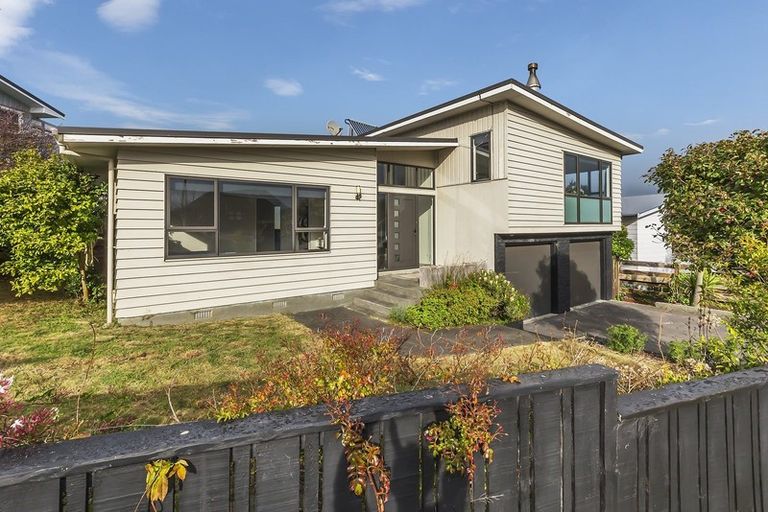 Photo of property in 24 Eskdale Road, Papakowhai, Porirua, 5024